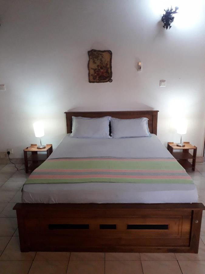 Ceylon Travel And Stay Lodge Battaramulla Zewnętrze zdjęcie